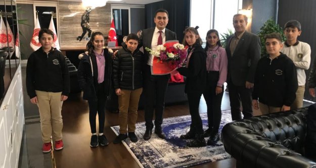 Emre'den miniklere adalet eğitimi