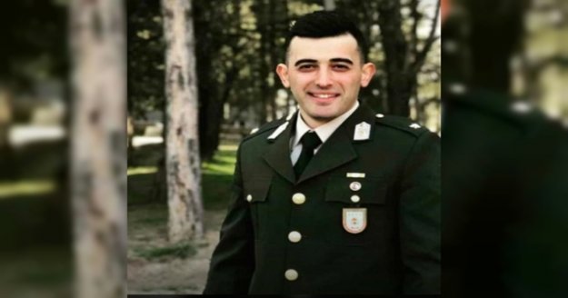 Oğlunun şehadet haberini ziyarete gittiği evde öğrendi