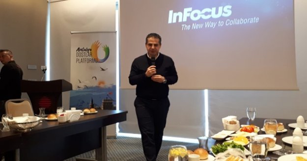 "Turist sayısındaki artışla gelir doğru orantılı değil"