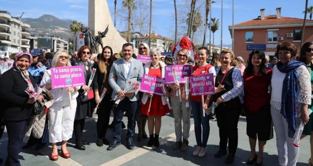 Alanya'da Dünya Kadınlar Günü kutlandı