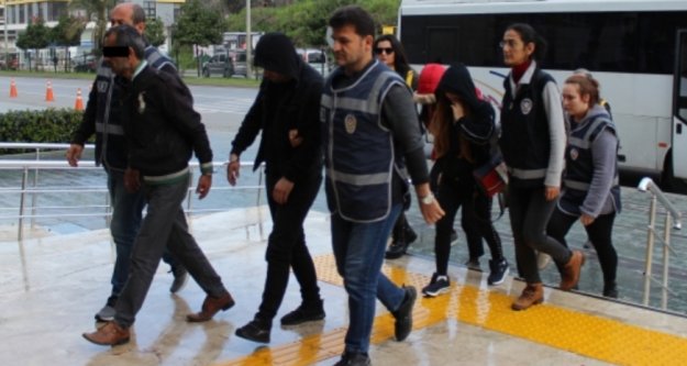 Alanya'da fuhuş çetesi operasyonunda 7 tutuklama
