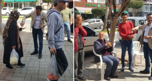 Alanya'da koronavirüse karşı pazarda kolonya dağıttı