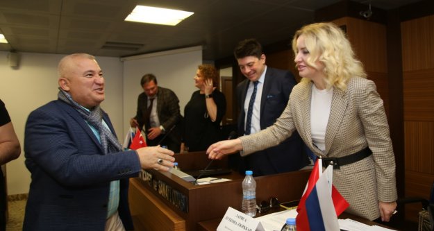 ALTSO'da Rus zirvesi