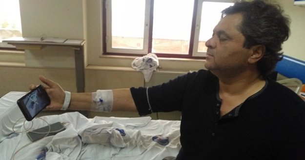 Kamyonetin altında 50 metre sürüklendi, o anları izleyince gözlerine inanamadı