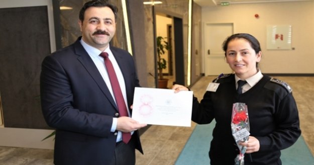 Rektör Kalan, kadın personelleri unutmadı