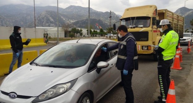 Karantinayı ihlal eden 83 kişiye 261 bin TL ceza