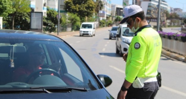 Yasağı ihlal eden 729 kişiye 1 milyon 487 bin TL ceza