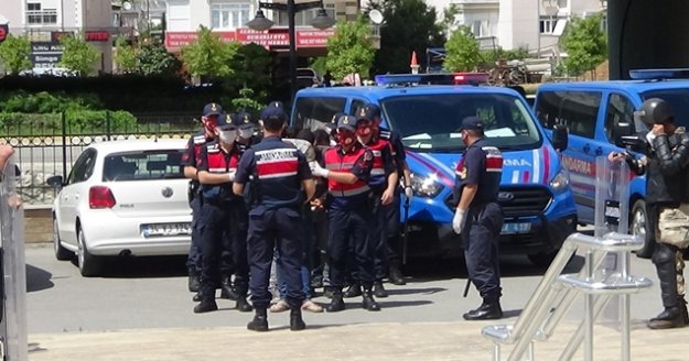 Demir çubuklu kavgaya 34 bin 650 lira sosyal mesafe cezası