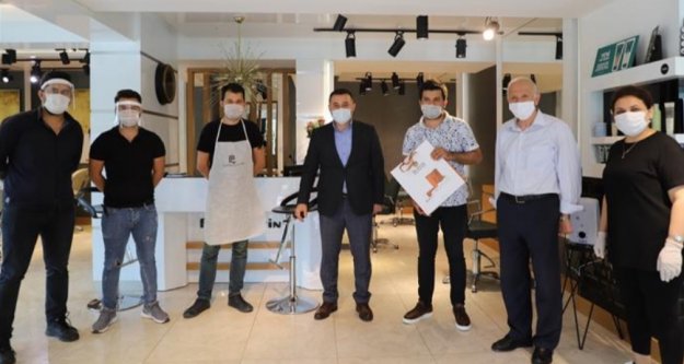 Yücel'den berber, kuaför ve güzellik salonlarına açılış destek paketi