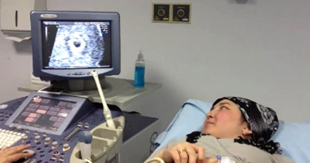 9 yıl önce kadavradan rahim nakledilen Derya Sert, anne oldu