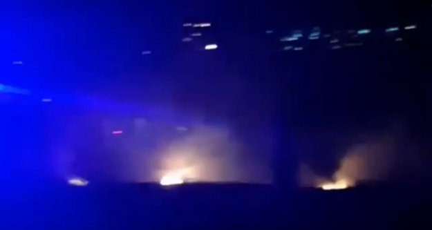 Alanya'da uygulamadan kaçan araç trafoya çarptı: Trafo alev aldı, 4 yaralı var