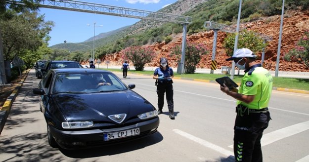 Korona virüsün giremediği turizm bölgesine girişte sıkı denetim