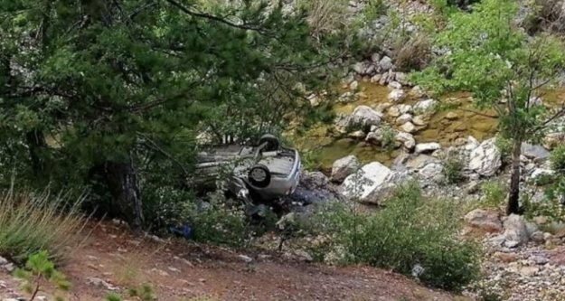 Alanya'da feci kaza: 3 ölü, 4 yaralı var