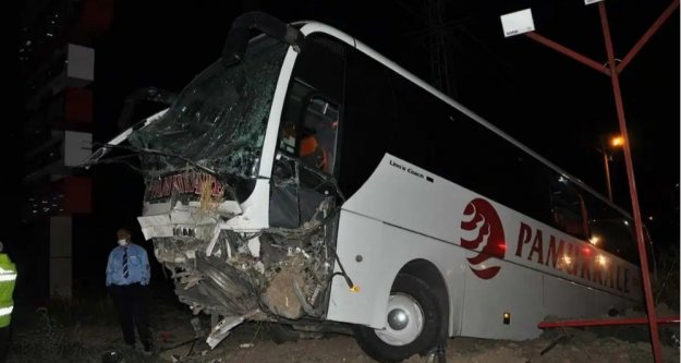 Alanya'dan çıkan yolcu otobüsü kaza yaptı: 25 yaralı var