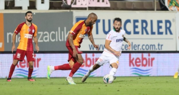 Alanyaspor'dan Covid-19'a yakalanan Siopis'le ilgili açıklama