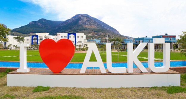 ALKÜ'lü öğrenciler hibrit eğitim istiyor