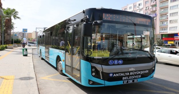 Antalya’da 30 Ağustos’ta toplu ulaşım ücretsiz