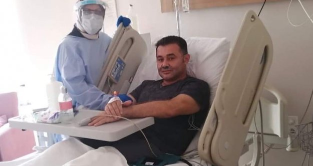 Eşi Başkan Yücel'i ziyaret edip bu resmi paylaştı