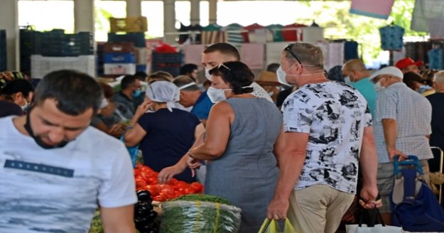Kapalı pazarda ‘içeriye girmeye korktum’ dedirten görüntüler