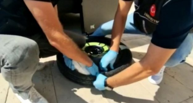 Zehir tacirlerinin bin 200 kilometrelik akıl almaz planı Antalya'da son buldu