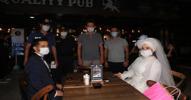 Alanya’da gece yarısı korona denetimi