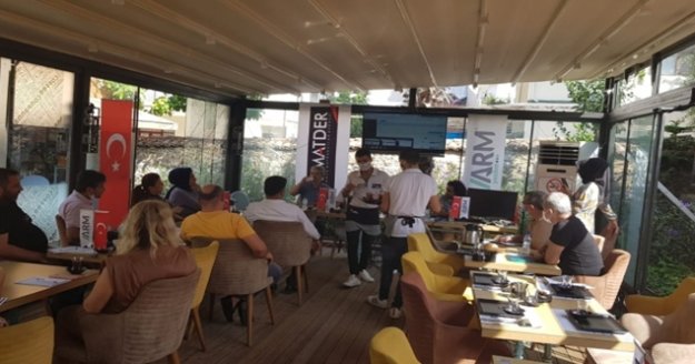 Alanyalı matbaacılar kahvaltıda buluştu