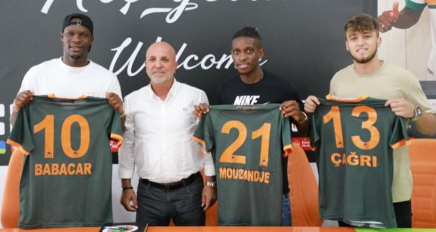 Alanyaspor'da 3 imza birden