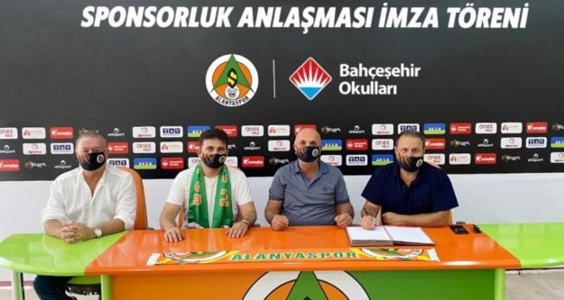 Alanyaspor'da stadyum isim sponsoru değişmedi