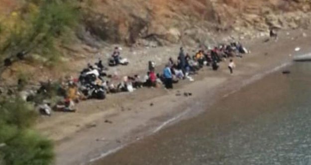 Arıza yapan tur teknesindeki 190 göçmen yakalandı