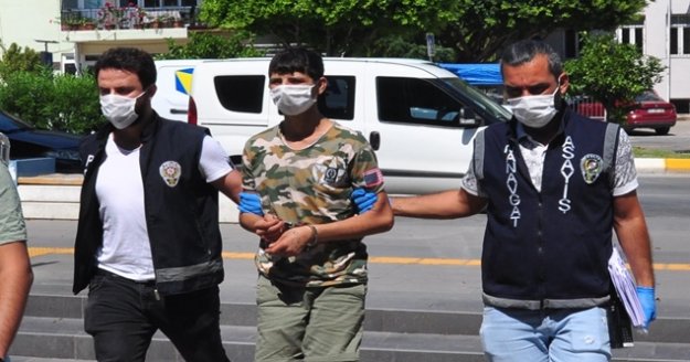 Bir haftada 2 ev ve bir iş yerini soydu, yakayı ele verdi