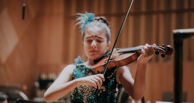 Elif Su'dan, uluslararası müzik yarışmasında büyük başarı