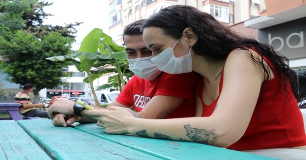 Genç kadın hem korkuyu, hem de mutluluğu bir arada yaşadı