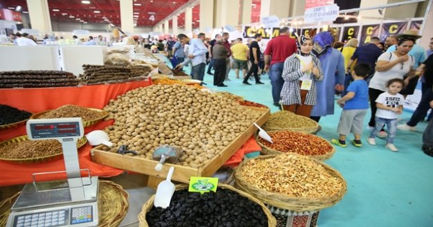 Korona virüsün dünya fuarcılık sektörüne zararı 100 milyar dolar!