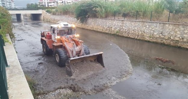 Alanya'da merkez ve  kırsal mahallelerde kış hazırlıkları sürüyor