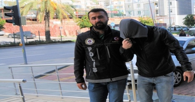 Alanya'da uyuşturucudan yargılanan sanığa 12 yıl hapis cezası