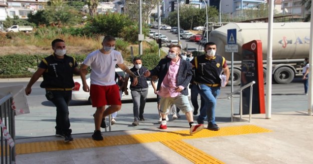 Alanya'da yakalanan Norveçli hırsızlardan pes dedirten savunma