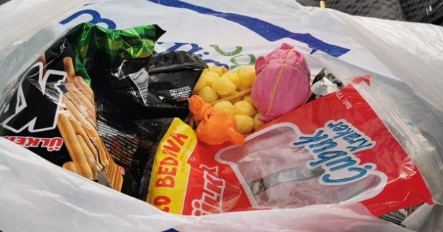 Gazipaşa'da  şüpheli araçtan renkli balon içinde uyuşturucu çıktı