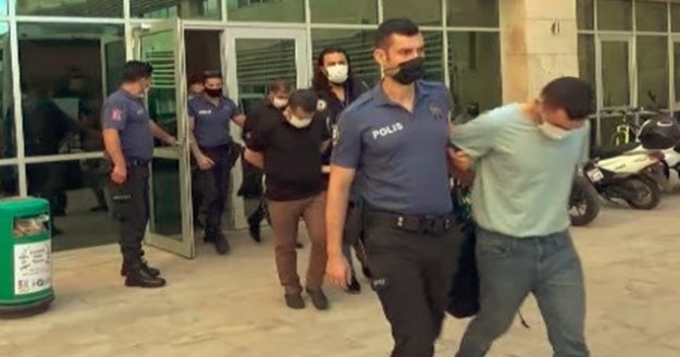 Pitonlu suç örgütü adliyede