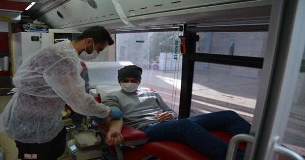 6 günde 450 ünite kan bağışı yapıldı