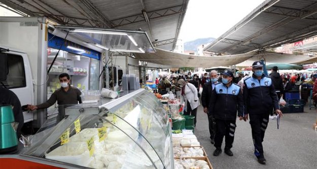 Alanya Belediye Zabıtası dükkan ve pazarlarda denetim yaptı!