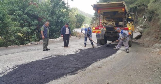 Alanya'da kırsal yollara kışlık bakım