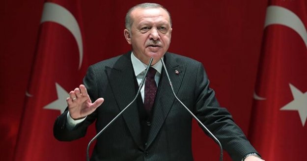 Cumhurbaşkanı Erdoğan: "Hafta içi her gün gece saat 21.00 ile sabah 05.00 arasında genel sokağa çıkma yasağı sınırlaması uygulanacaktır."