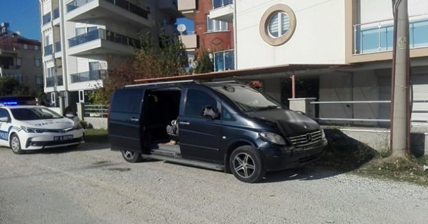 ‘Dur’ ihtarına uymadı, caddelerde terör estirdi