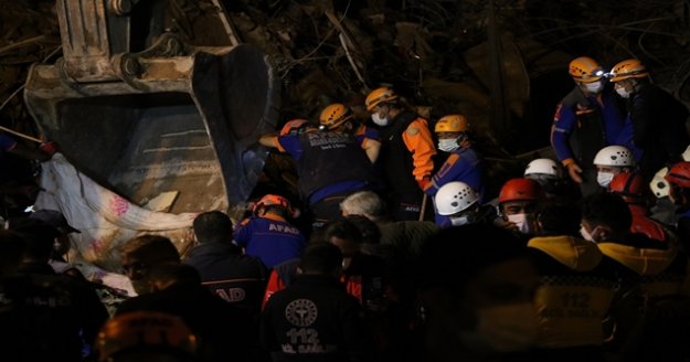 Enkaz altındaki Nerrin Erakman’dan acı haber