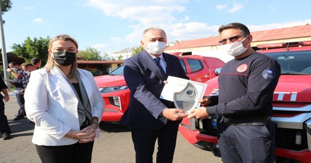 Hayat kurtaran kahramanlar ödüllendirildi