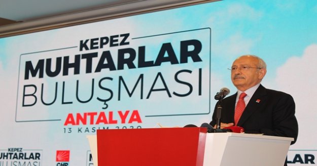 Kılıçdaroğlu, muhtarlarla buluştu