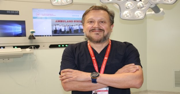 Prof. Dr. Oğuztürk vizonlarda görülen mutasyona uğramış Covid-19 virüsü hakkında uyardı