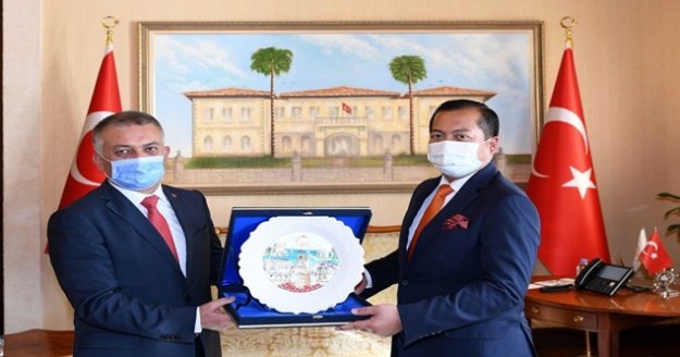 Vali Yazıcı: " Aşı çalışmaları tamamlanıp bu salgın sürecini atlatarak misafirlerimizi ağırlamaya devam edeceğiz."