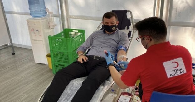 Yeniacun: Kan bağışı yapmayı ihmal etmeyelim