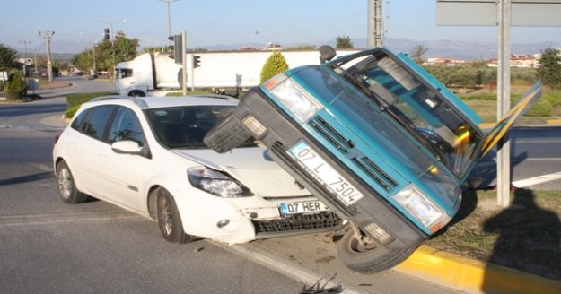 Yürekleri ağızlara getiren trafik kazası